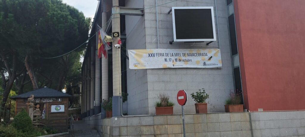 Cartel de la XXV Feria de la Miel en Navacerrada